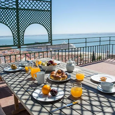 Penthouse Terrace 360º View By Lovelystay Lägenhet Lisboa
